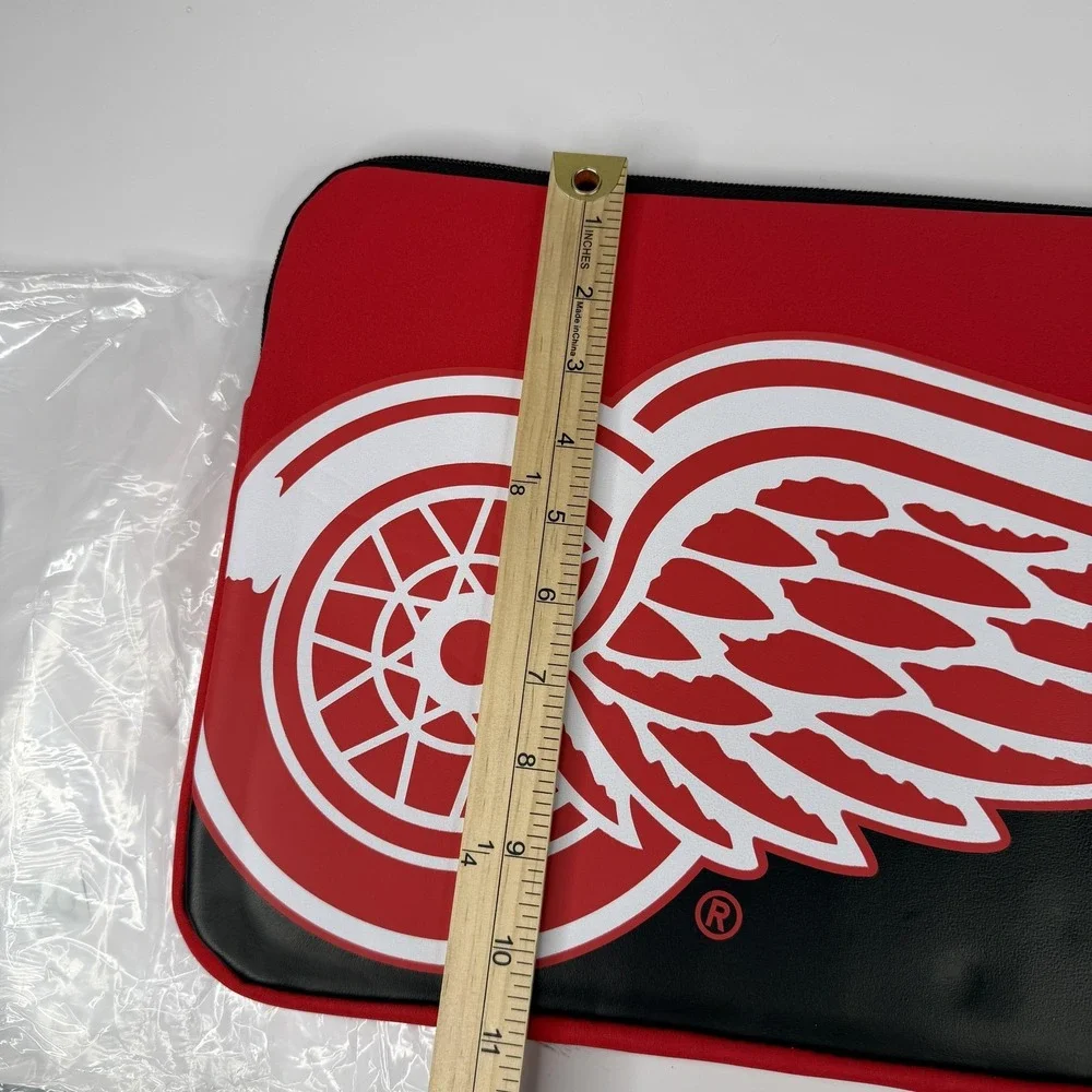 Detroit Red Wings 15